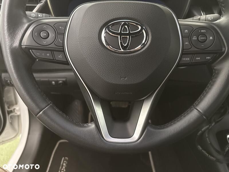 Toyota Corolla 1.8 Hybrid Comfort - 13