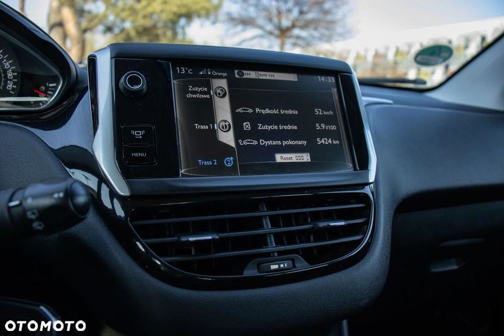 Peugeot 208 1.2 PureTech Active - 8