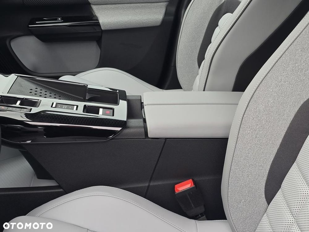 Citroën C5 Aircross 1.2 mHEV Max eDCT6 - 21