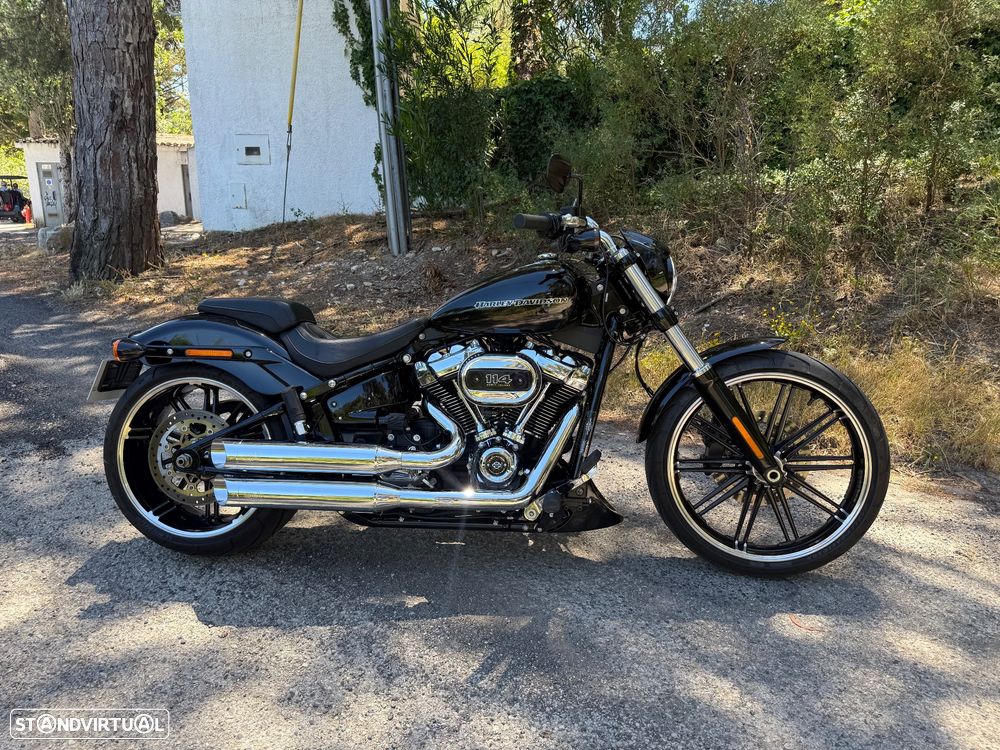 Harley-Davidson Breakout 114 - 3