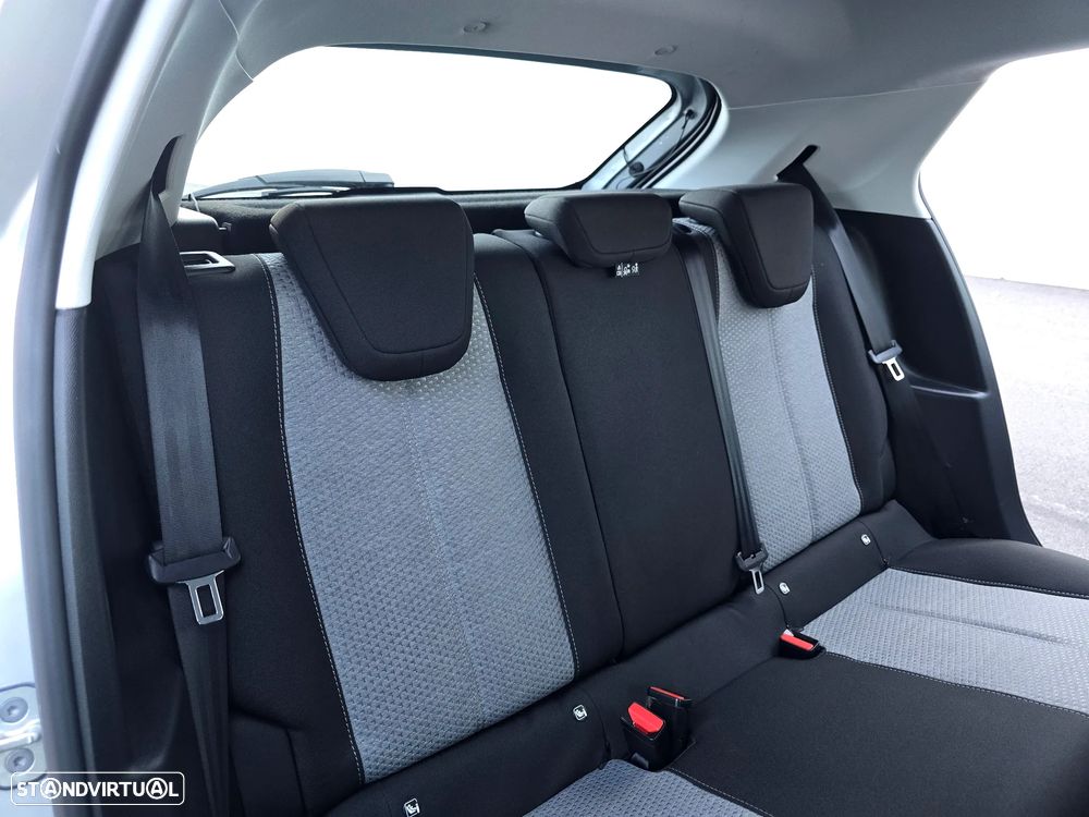 Opel Corsa 1.2 T Aut. - 31