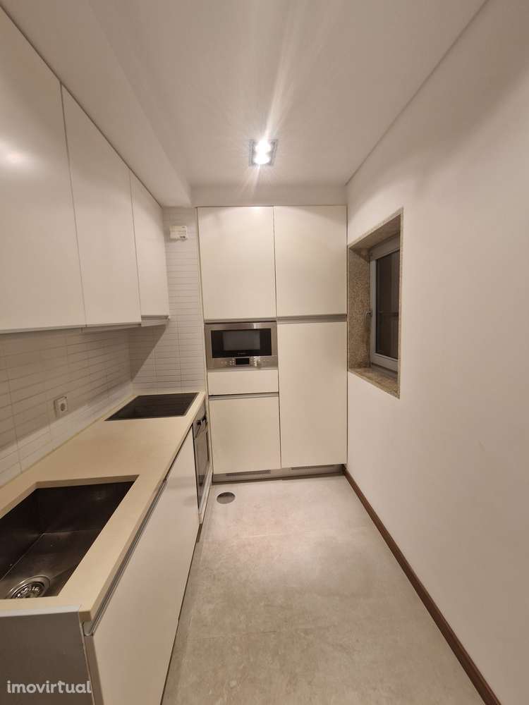 T0 no Centro no Porto - Grande imagem: 3/6