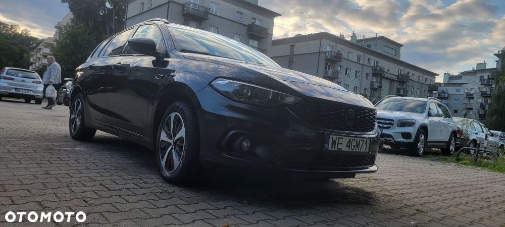 Fiat Tipo 1.6 MultiJet DCT Lounge - 6