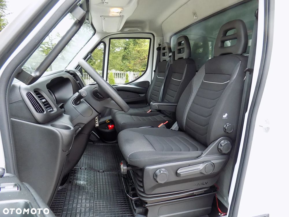 Iveco DAILY, 50C18 NA BLIŻNIAKACH, SKRZYNIA 12-PALET. - 23