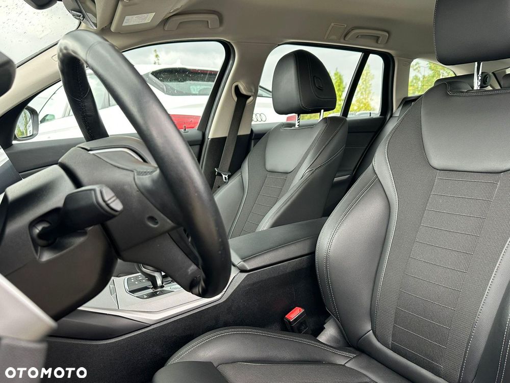 BMW Seria 3 - 10