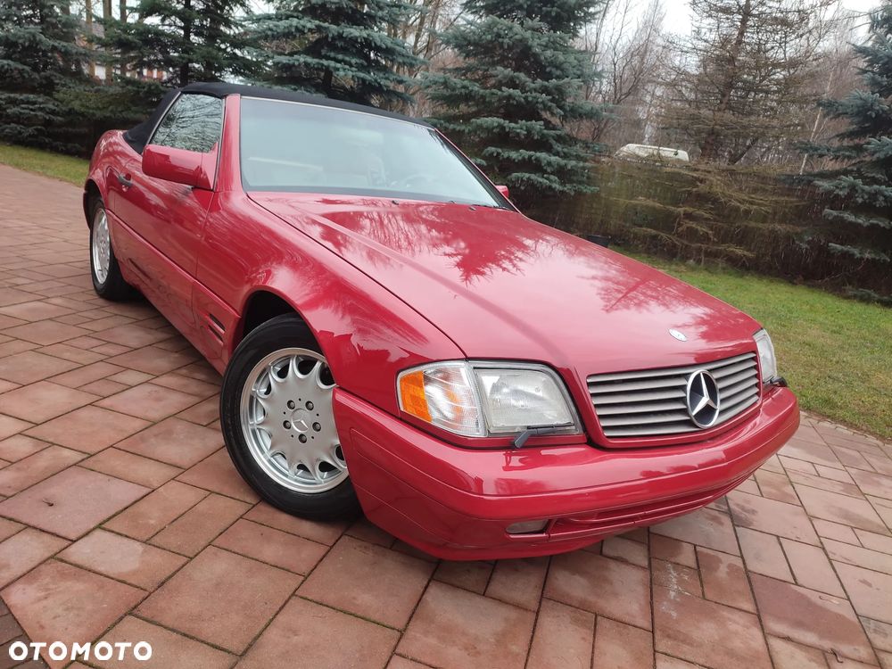 Mercedes-Benz SL - 1