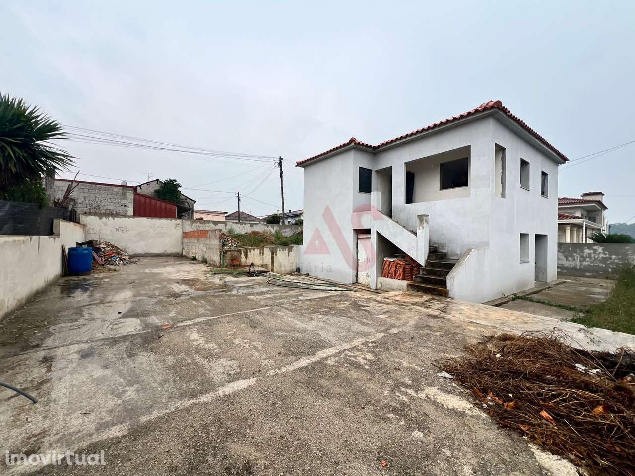 Moradia T3 com 1 Suite, Jardim, Lavandaria, a minutos do TrofaShopping - Grande imagem: 3/14