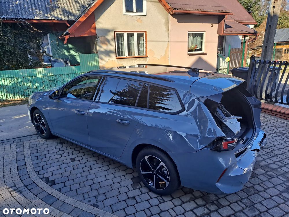 Opel Astra 1.2 Turbo Start/Stop Business Edition - 4