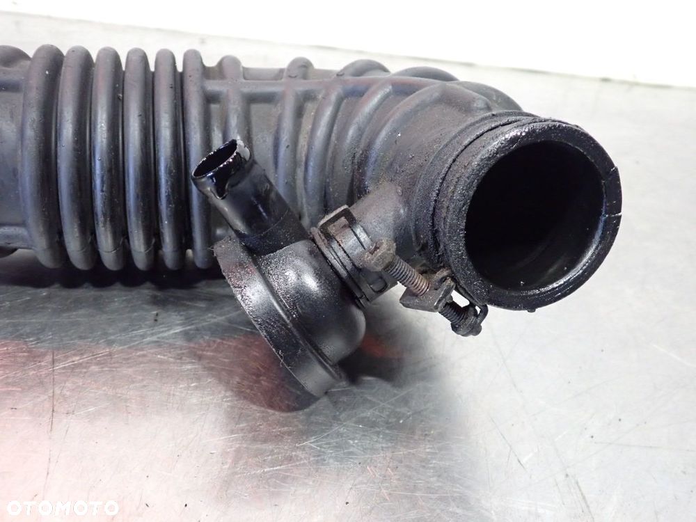 PRZEWÓD DOLOTU POWIETRZA KIA CEED  28138-2H200 - 3