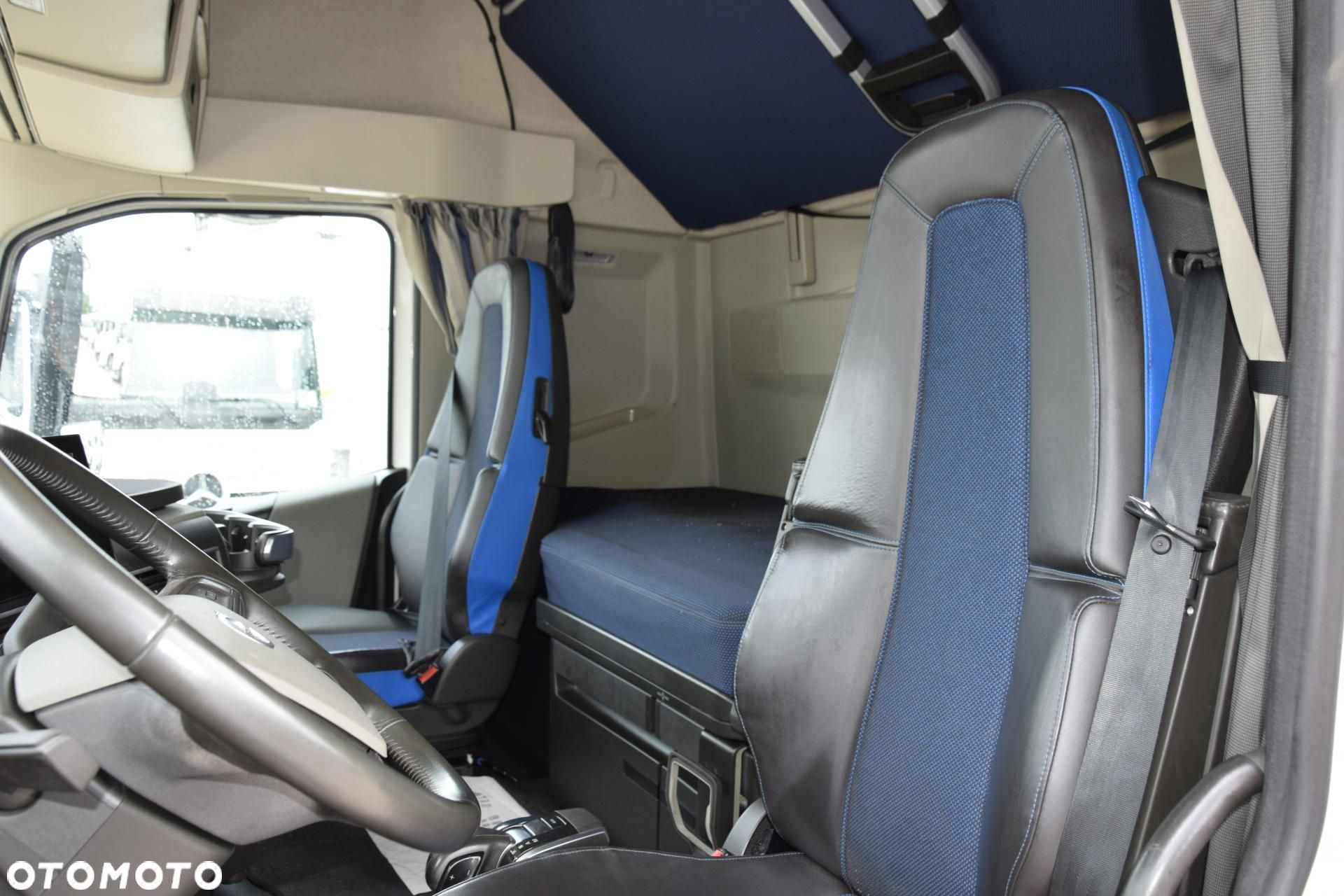 Volvo FH 460 Globetrotter XL i-Save I-ParkCool - 9