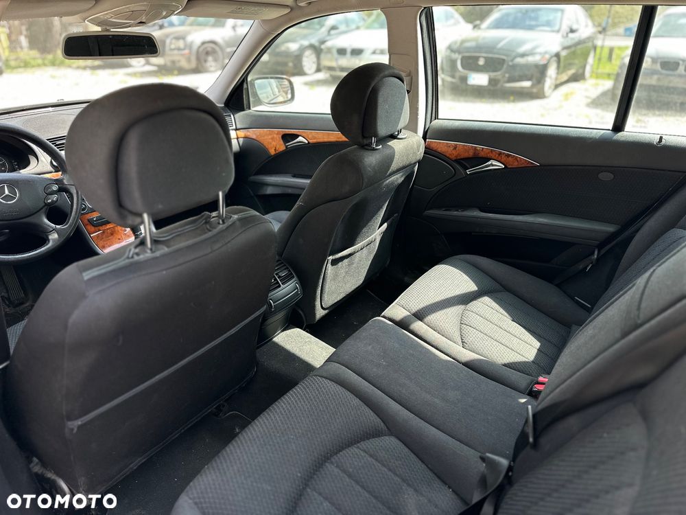 Mercedes-Benz Klasa E 280 CDI 4-Matic Avantgarde - 11