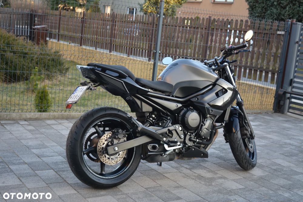 Yamaha XJ - 17