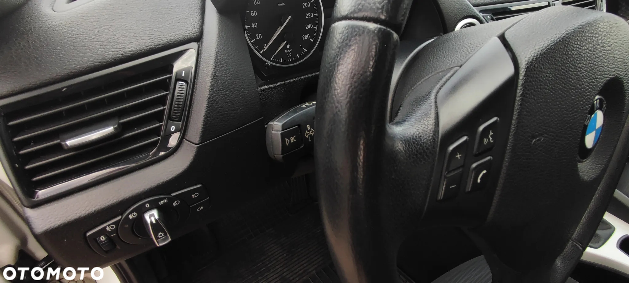 BMW X1 - 26