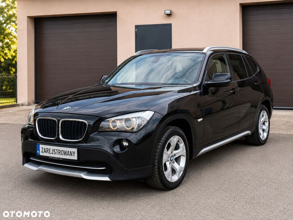 BMW X1 sDrive18i Sport Line - 1