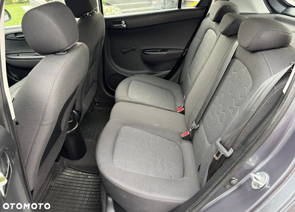 Hyundai i20 1.4 Comfort - 12