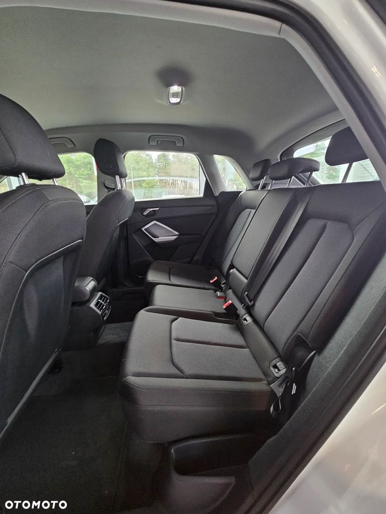 Audi Q3 35 TFSI S tronic - 23