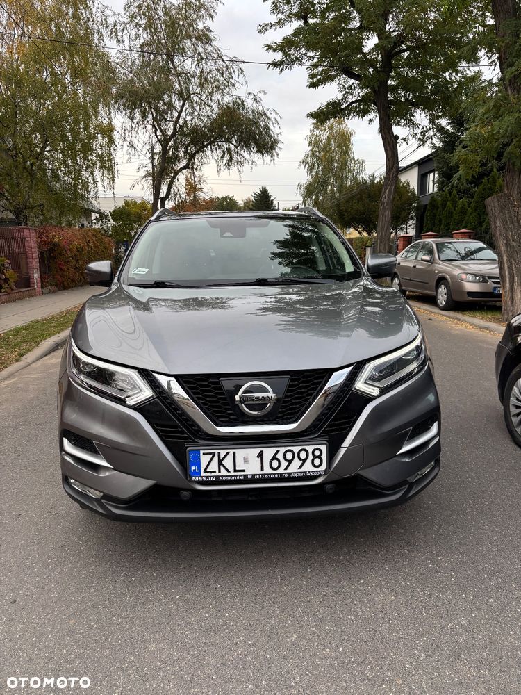 Nissan Qashqai 1.6 DIG-T TEKNA+ - 2
