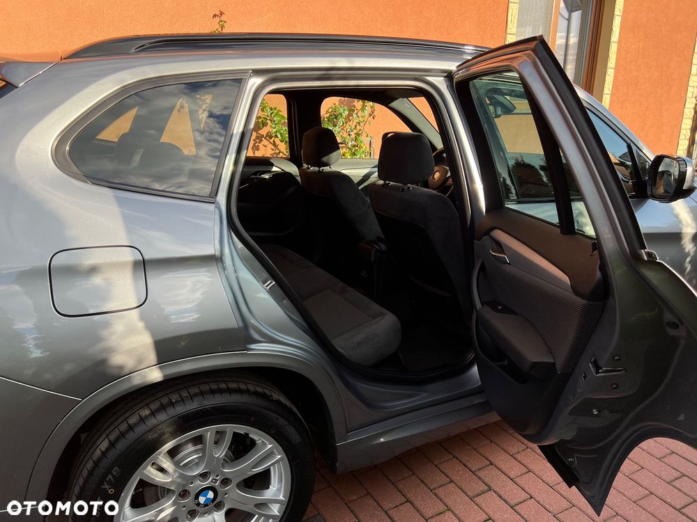 BMW X1 xDrive18d Sport Line - 31