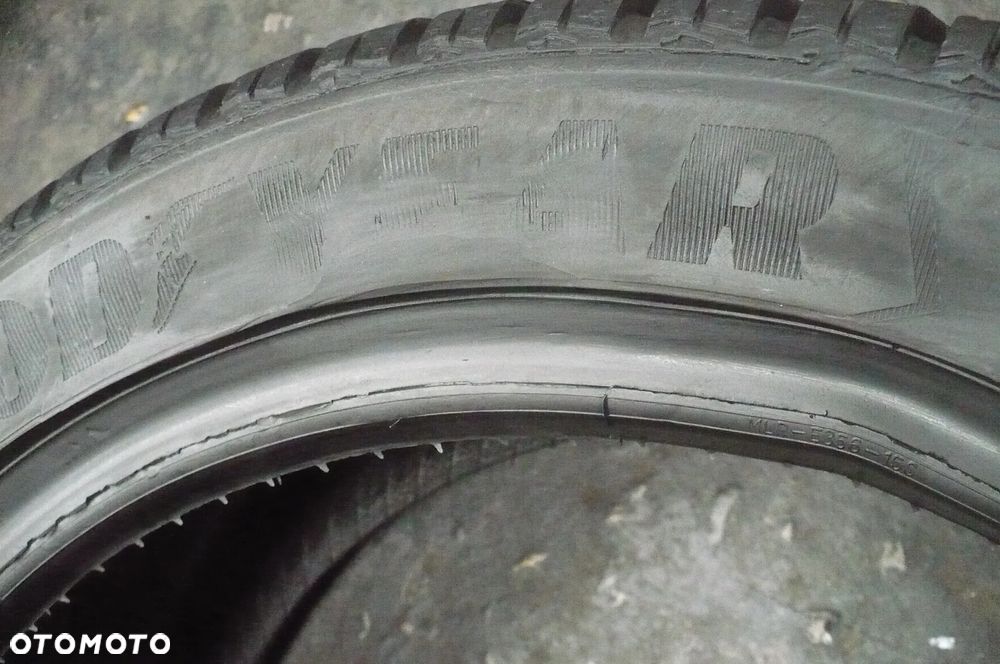 GOODYEAR Ultra Grip 8 Performance 225/45R17 6,8mm 2021 - 5