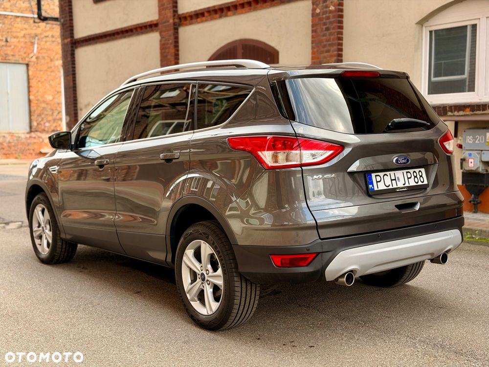 Ford Kuga 2.0 TDCi 4x4 Titanium - 15