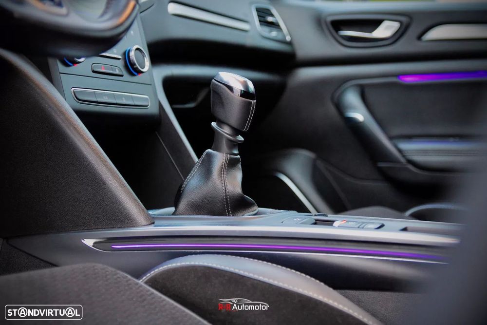 Renault Mégane 1.5 Blue dCi Intens - 12