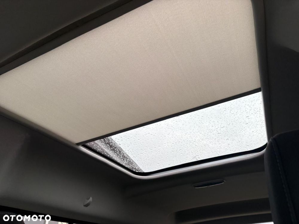 Ford Tourneo Connect Grand - 30