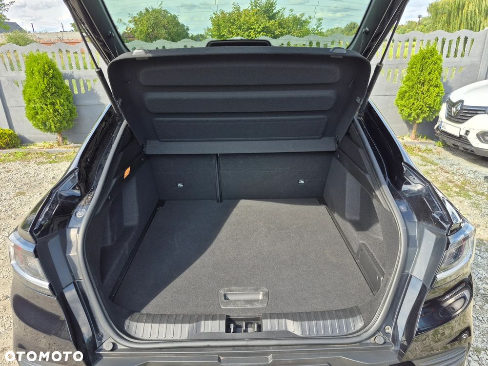 Renault Arkana 1.6 E-TECH Techno MMT - 23