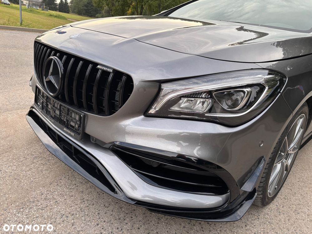 Mercedes-Benz CLA AMG 45 4-Matic - 32