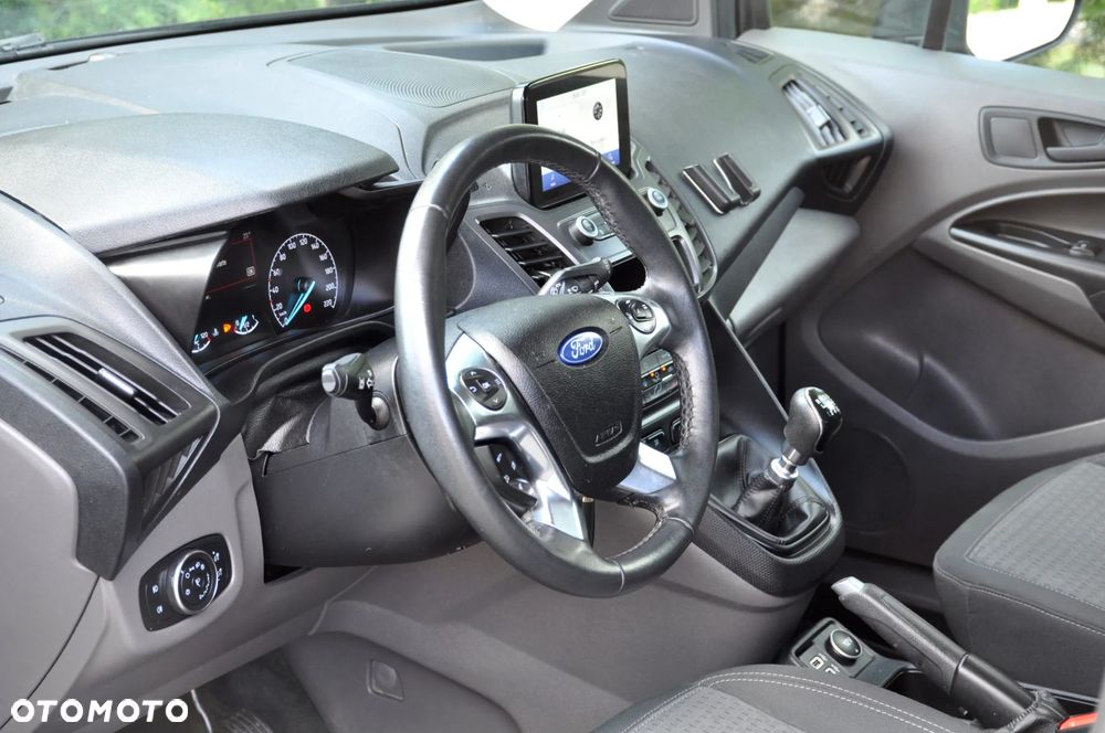 Ford Tourneo Connect 1.5 EcoBlue Titanium - 26