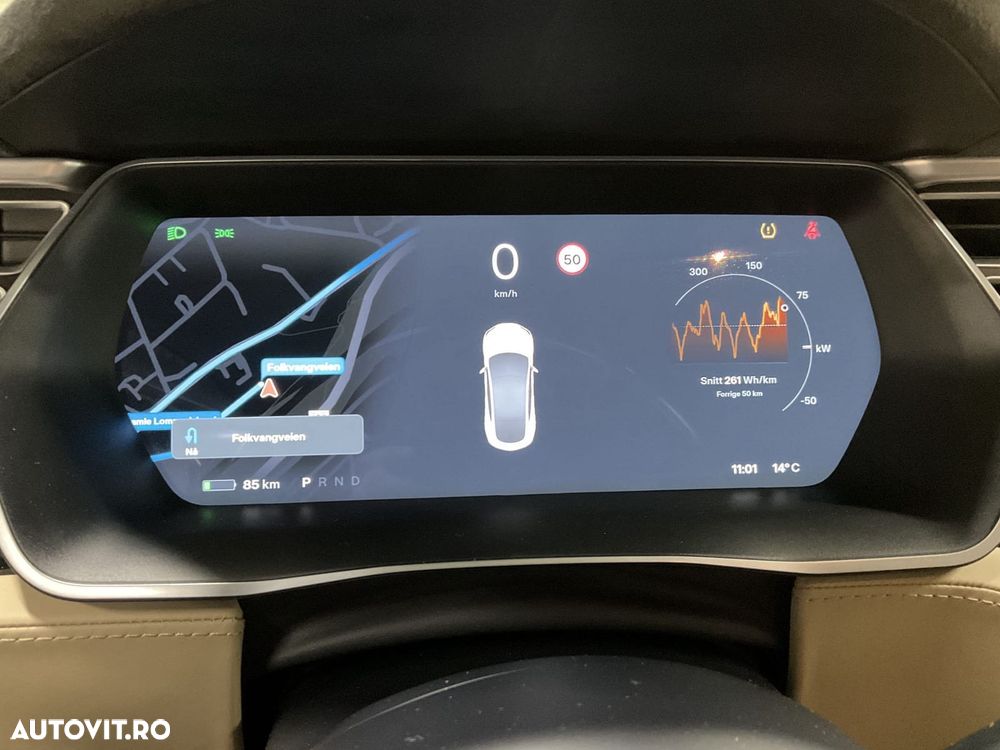 Tesla Model S Performance - 20