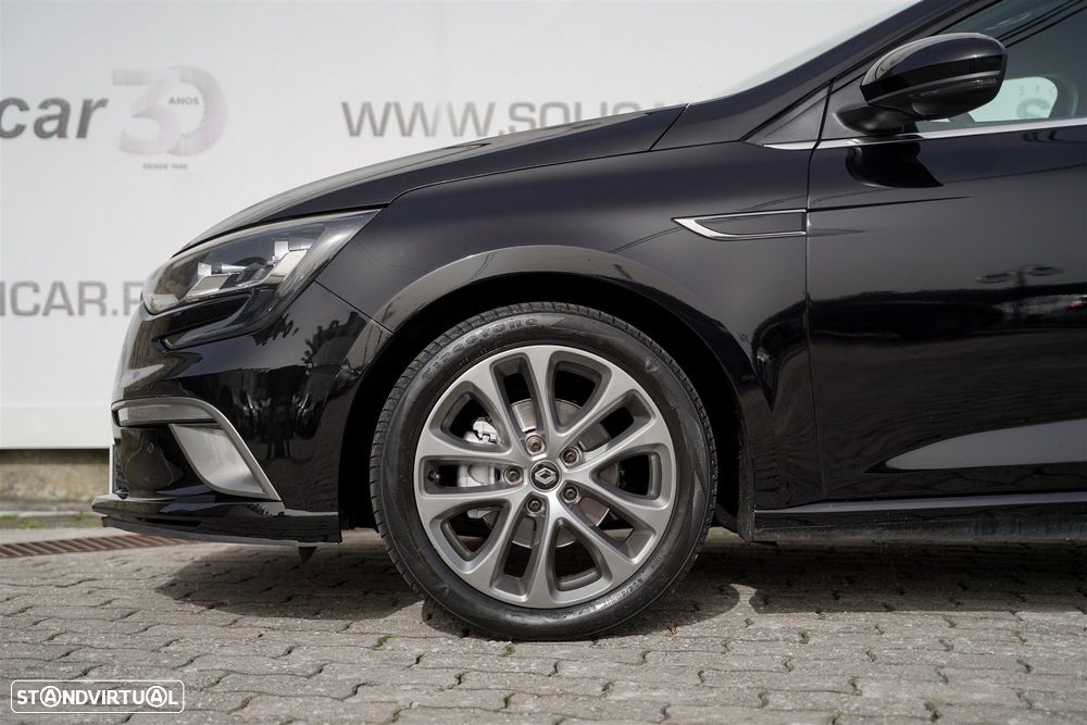 Renault Mégane 1.5 dCi GT Line EDC - 13