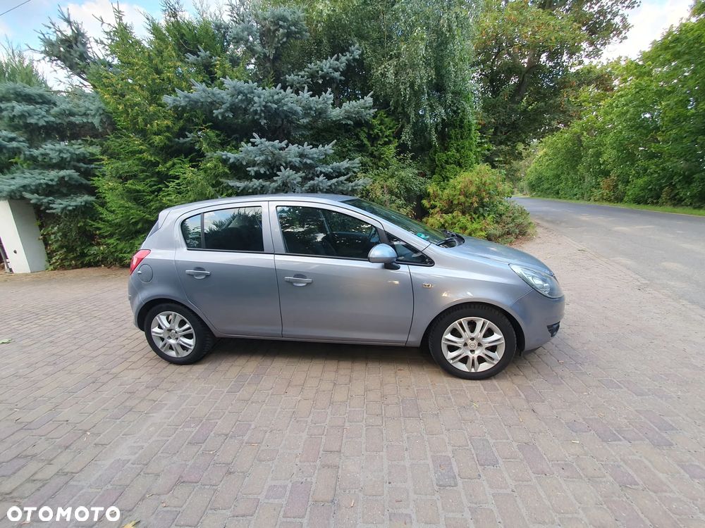 Opel Corsa 1.2 16V - 3