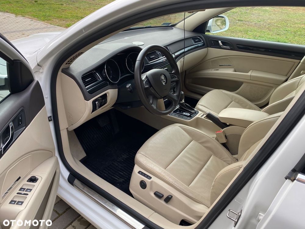 Skoda Superb 2.0 TSI L&K DSG - 10