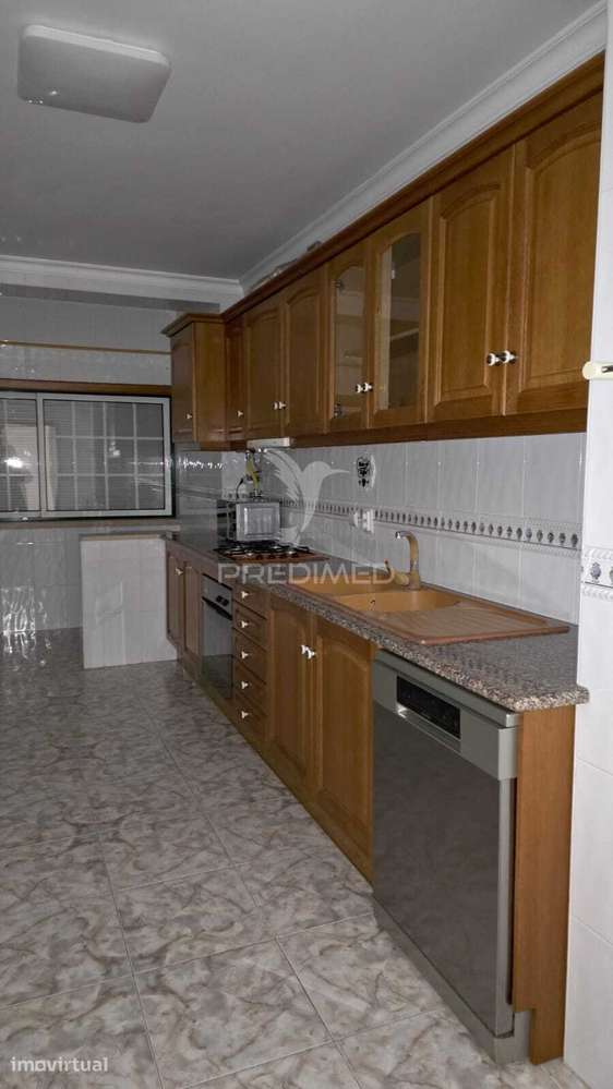 Apartamento T3 em Alcobaça para arrendar - Grande imagem: 2/23