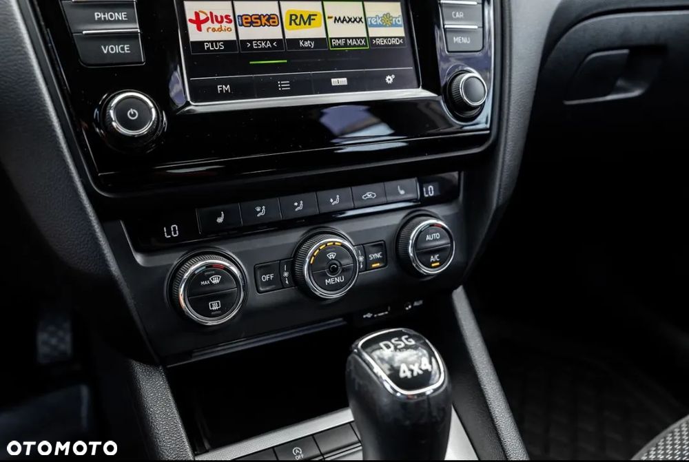 Skoda Octavia 2.0 TDI 4x4 Style DSG - 15