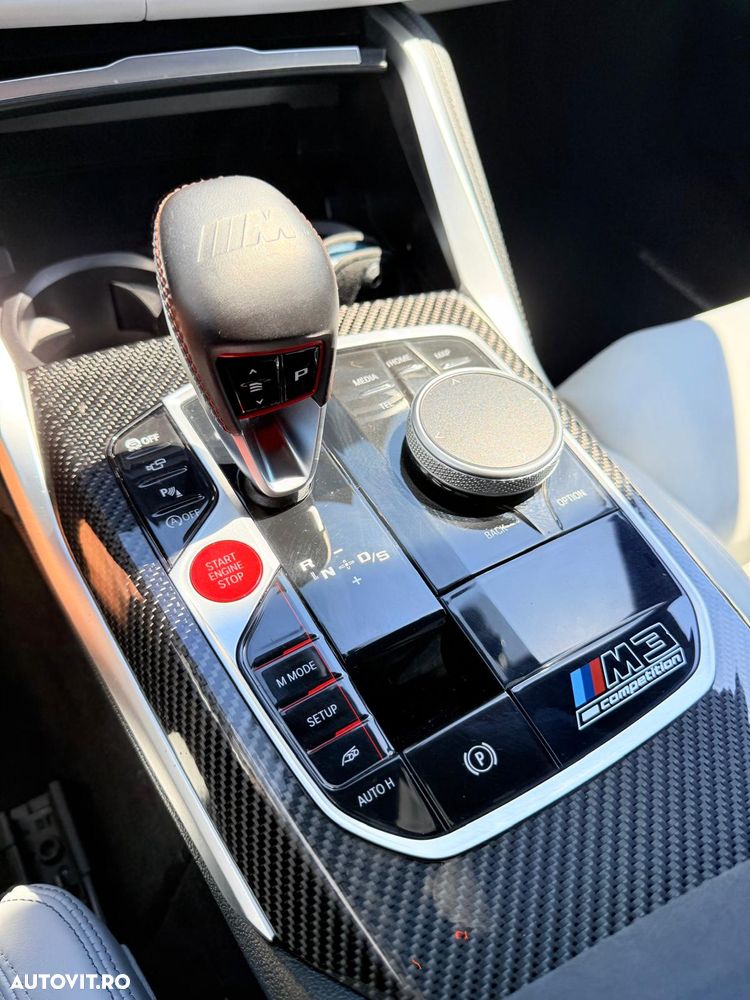BMW M3 Competition xDrive AT - 25