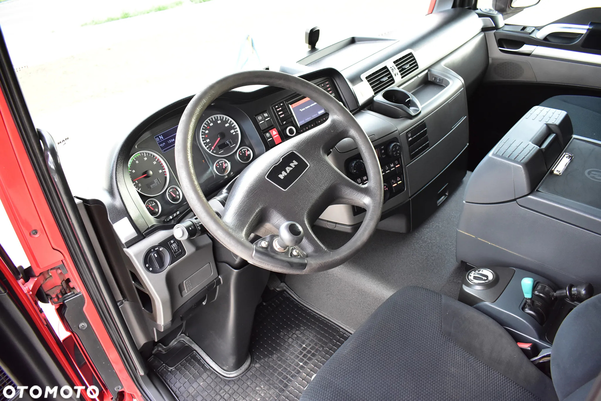 MAN TGS 28.480 6x4-4BL Wywrotka 3-Str. ** Bordmatic **! 65.000 KG Zestaw ! Przedni most/ Reduktor/ 4X4/6X6/ STAN PERFEKCYJNY ! SPROWADZONY Z AUSTRII ! - 38