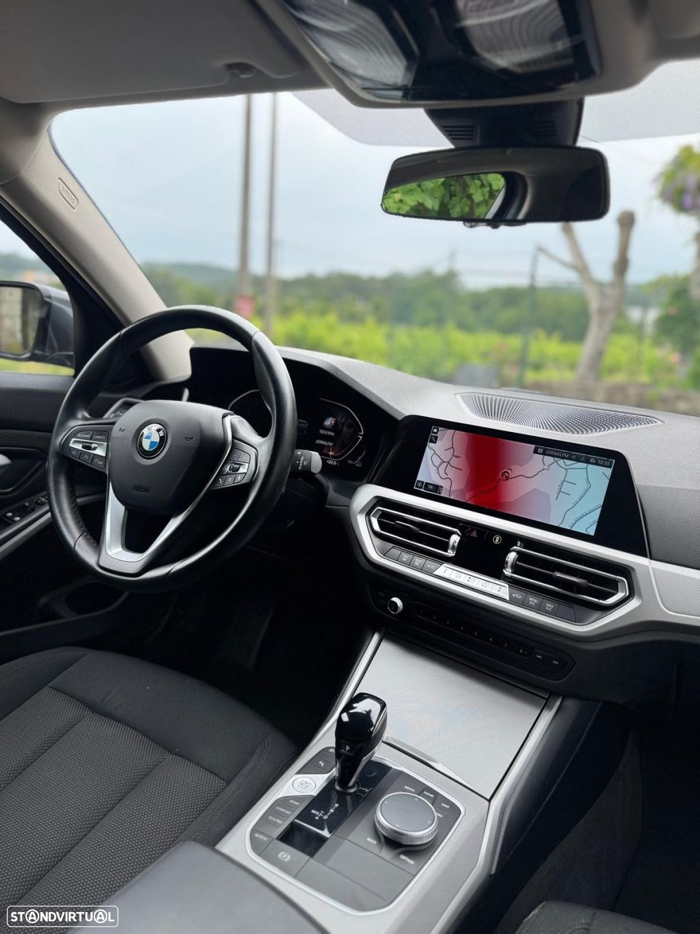 BMW 318 d Touring Line Sport Auto - 25
