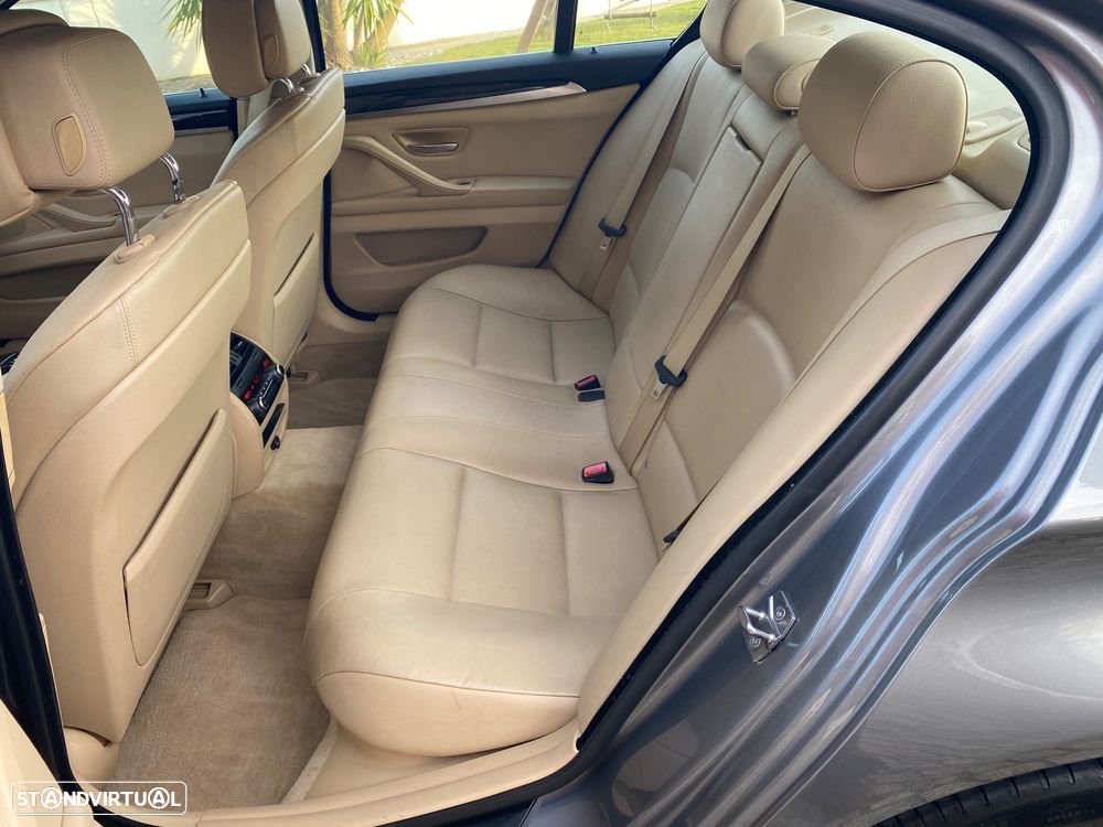 BMW 525 d Auto - 27