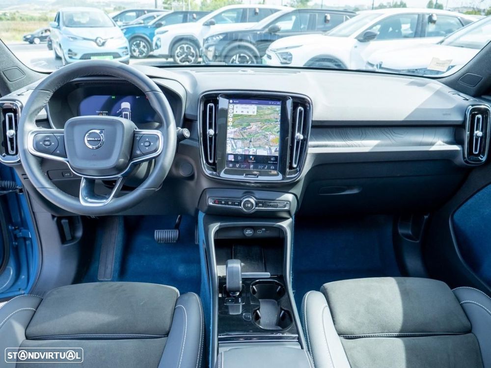 Volvo XC 40 Recharge Ultimate — fotografia 34