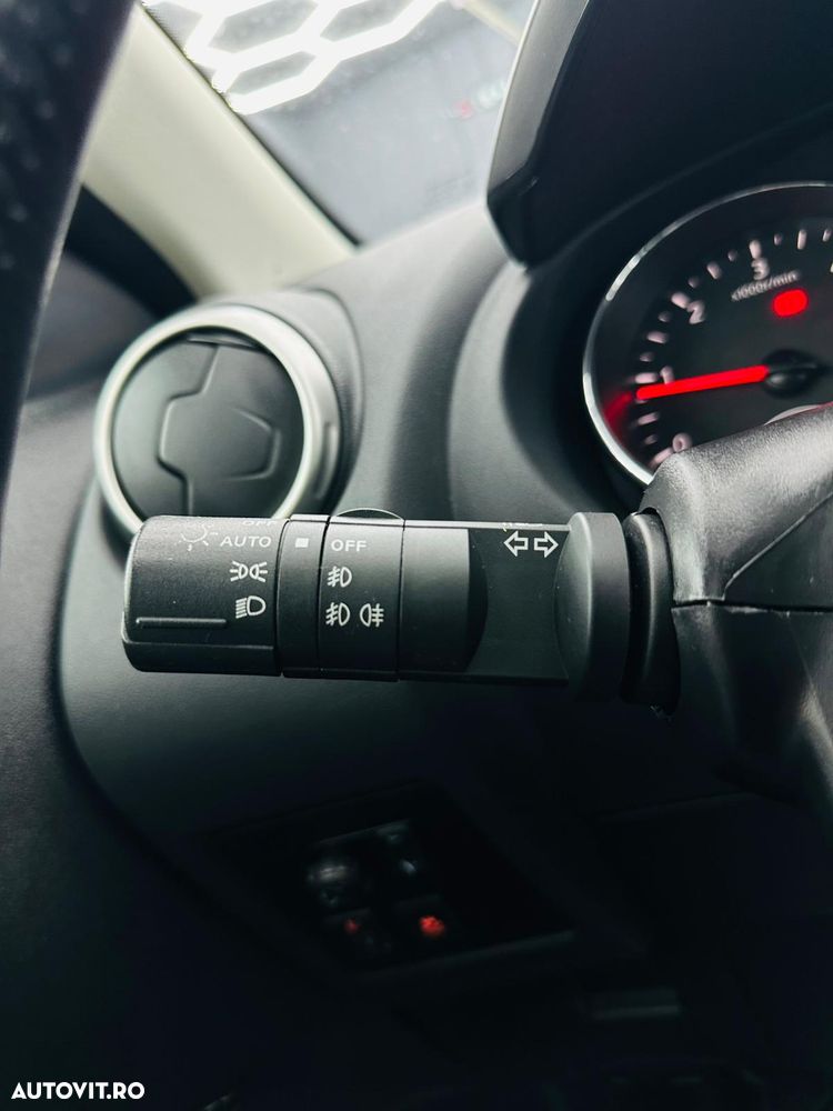 Nissan Qashqai 1.5 DCI TEKNA - 27