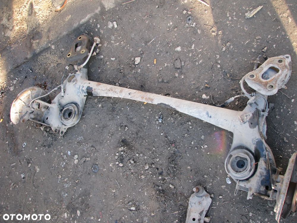 BELKA TYLNA ZAWIESZENIA OŚ OPEL CORSA D 1.7CDTI 5 X110 - 1