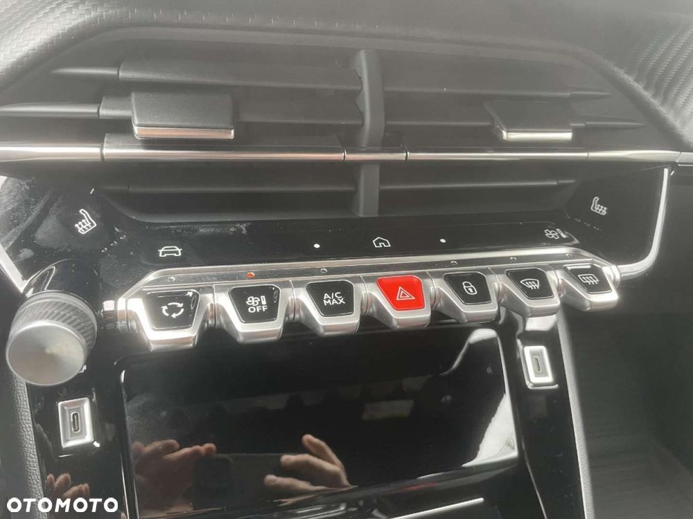 Peugeot 2008 - 20