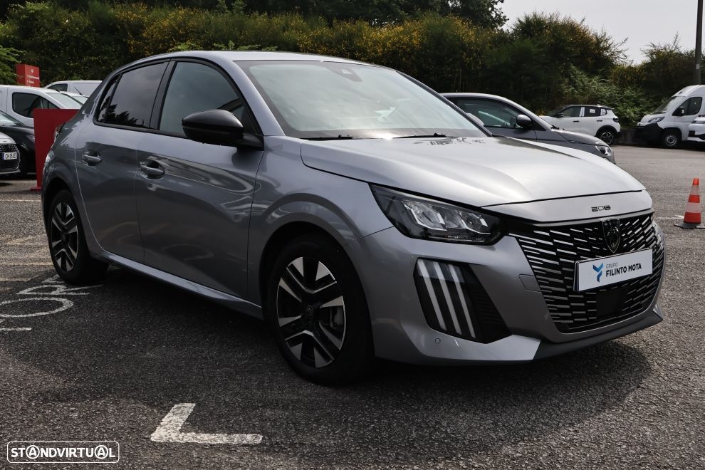 Peugeot 208 1.2 PureTech Allure - 4