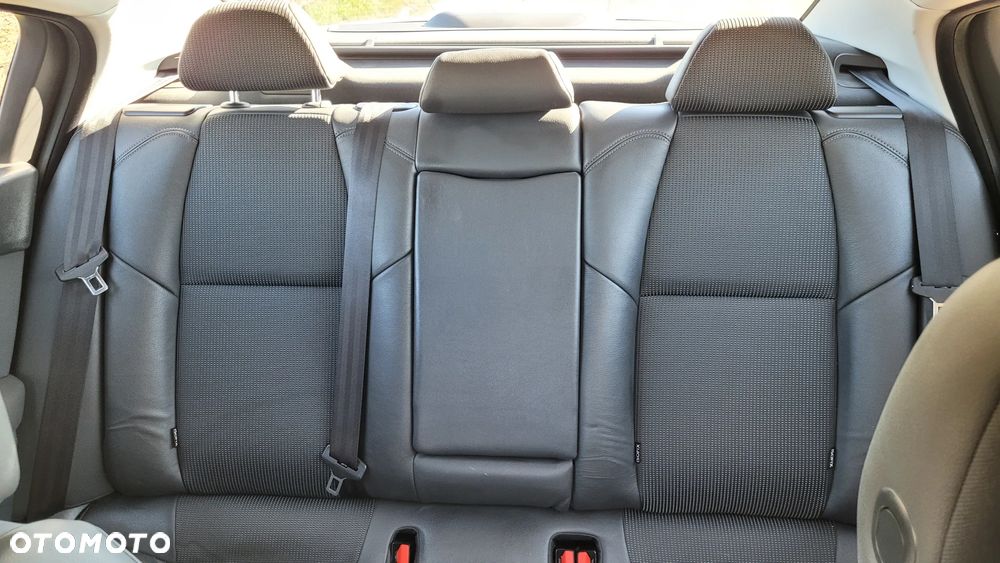 Peugeot 508 1.6 e-THP Allure S&S - 11