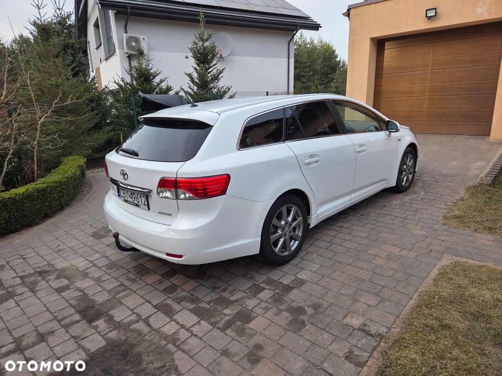 Toyota Avensis 2.2 D-CAT Prestige - 29