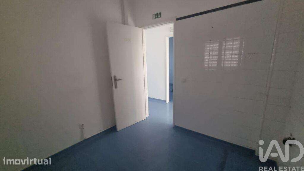 Ateliê T2 em Azeitão de 179 m2 - Grande imagem: 2/20