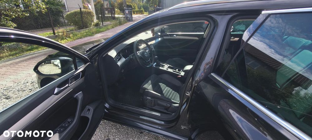Volkswagen Passat - 6