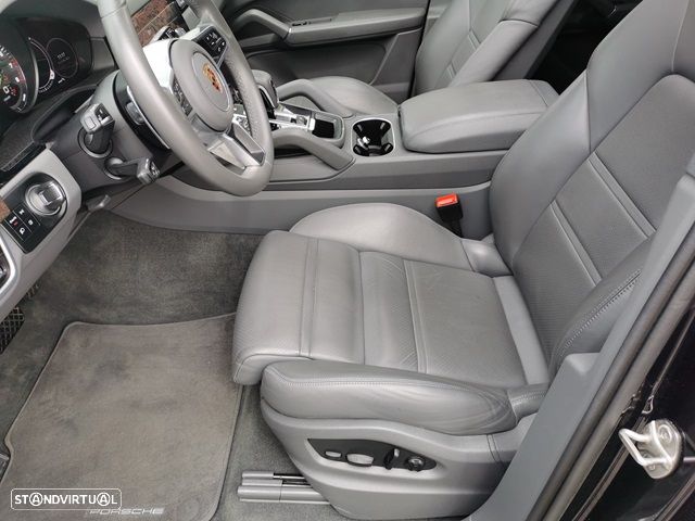 Porsche Cayenne E-Hybrid Platinum Edition - 17