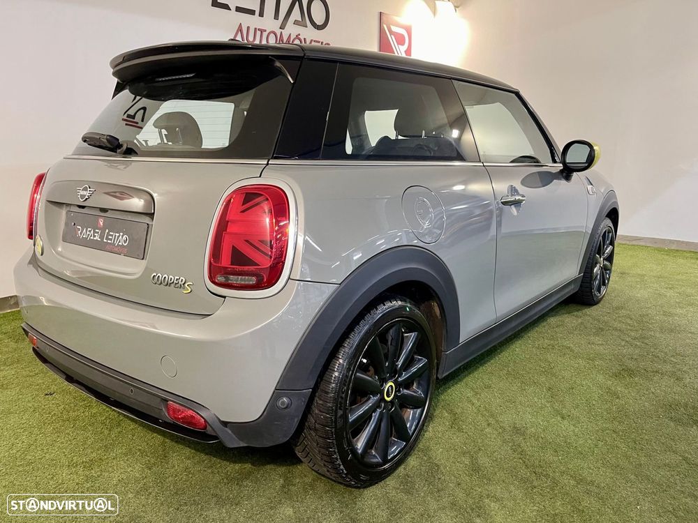 MINI 3 Portas Cooper SE Classic - 7